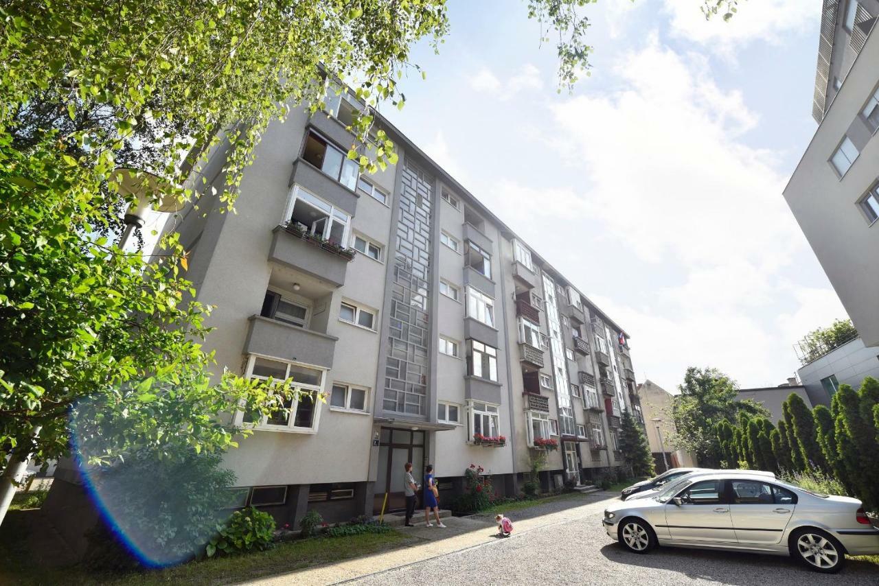 Apartma Hella 2